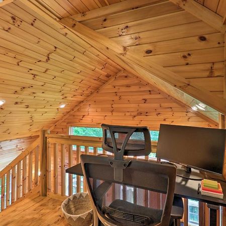 Cozy Boone Cabin With Deck Close To Downtown! Exterior foto