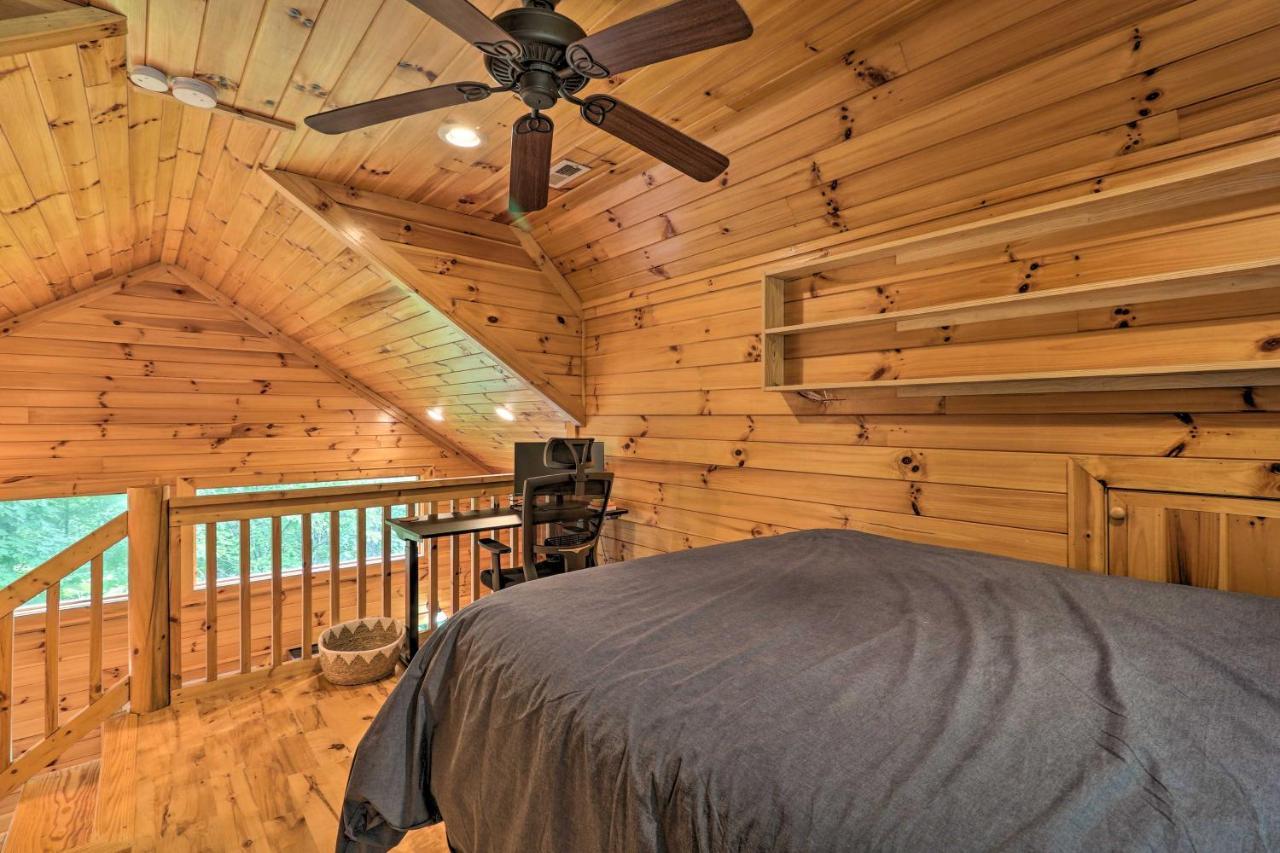 Cozy Boone Cabin With Deck Close To Downtown! Exterior foto